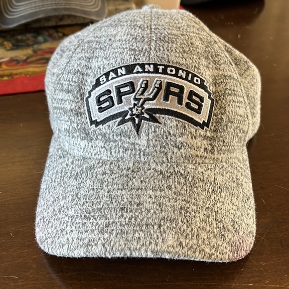 Mitchell and Ness NBA Hat - Picture 2 of 6